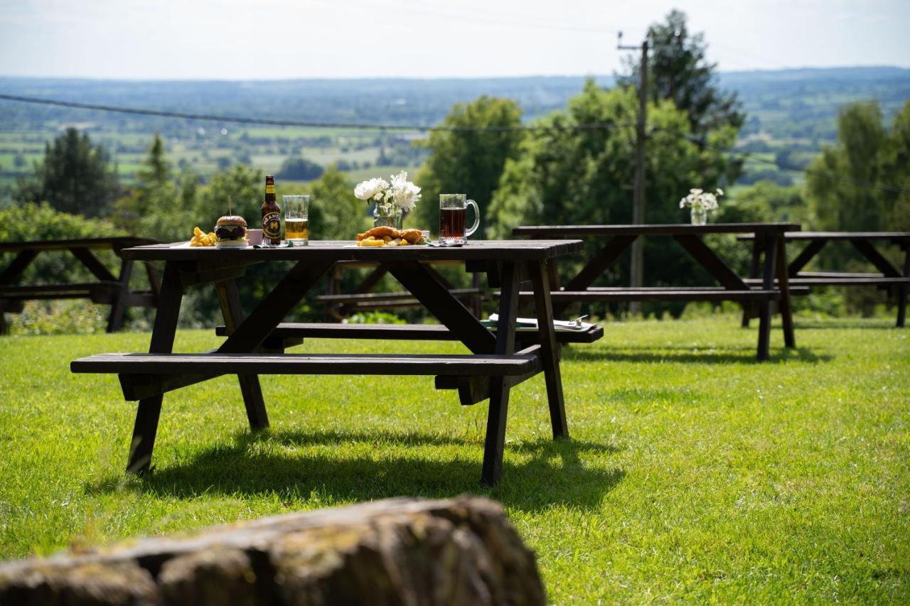 Rising Sun Pub, Restaurant And Rooms Lacock Esterno foto